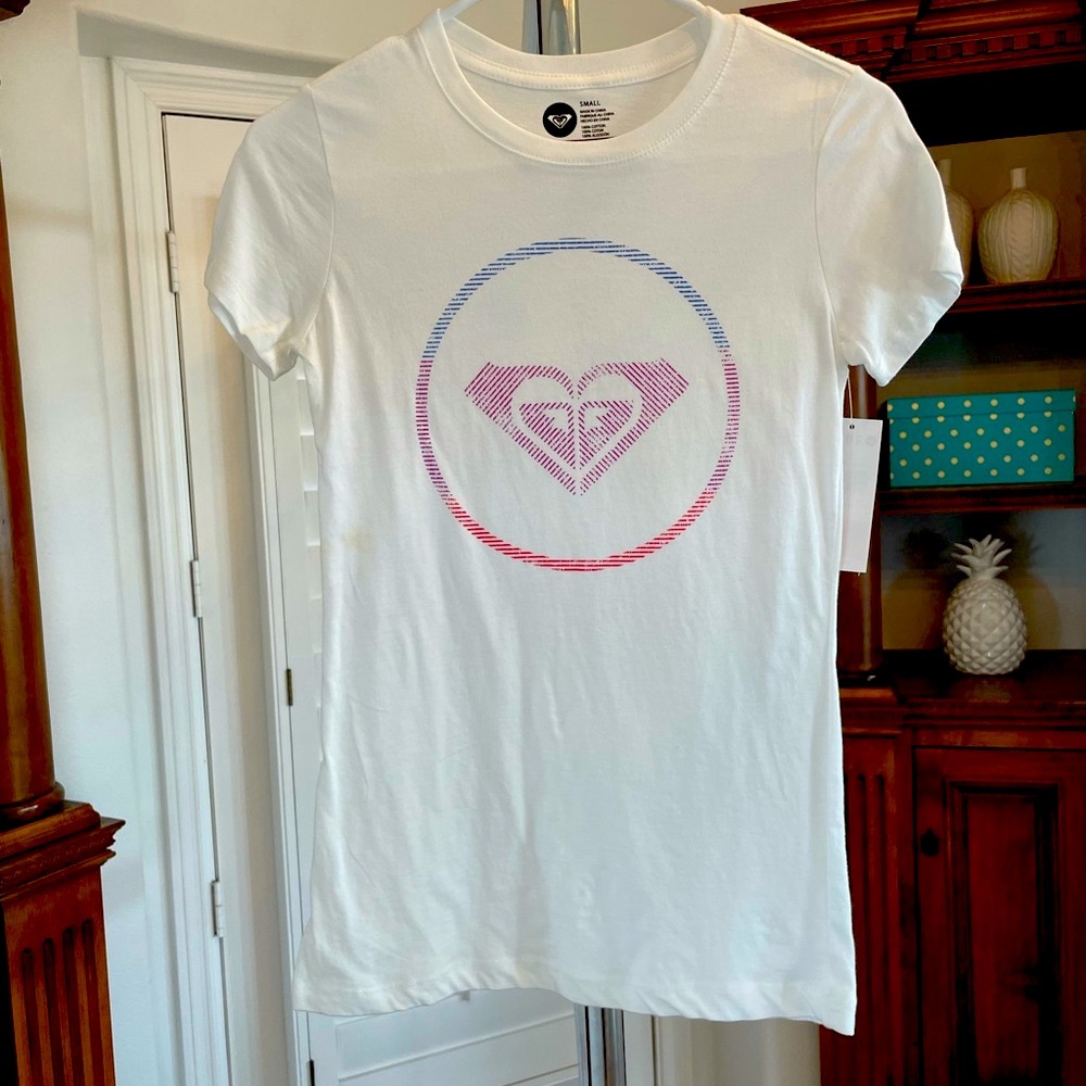 NWT Roxy T-shirt Small